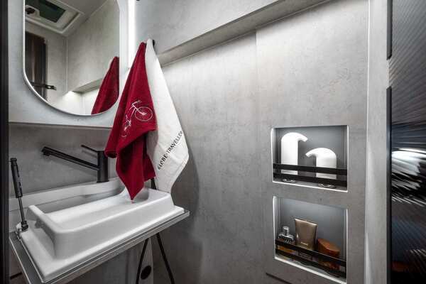 Falcon 2z 4. pilt